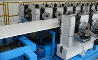 12M / Min Lini Produksi Panel Sandwich PU Terputus Untuk Panel Dinding